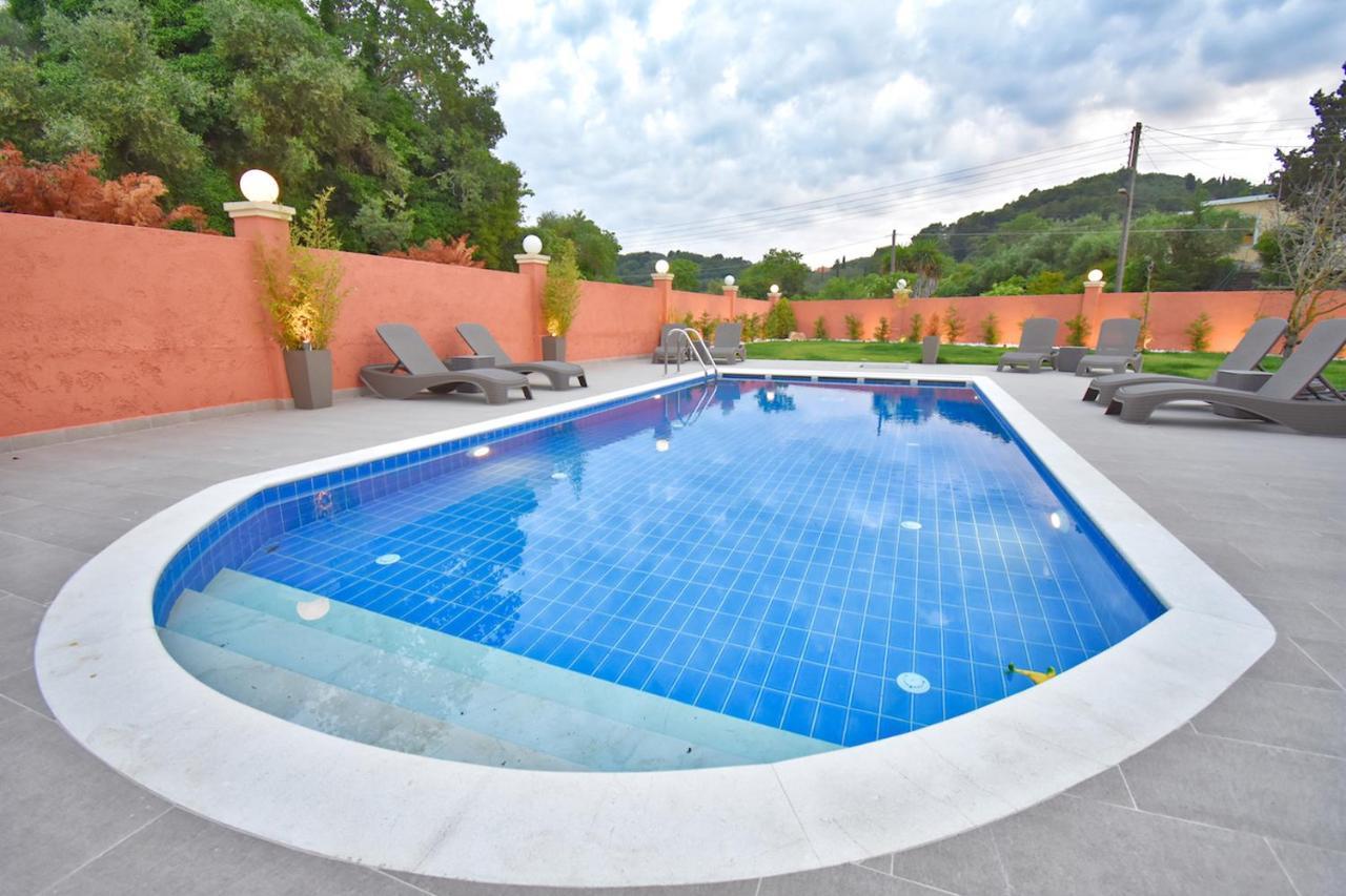 Villa Alex Sinarádes 외부 사진