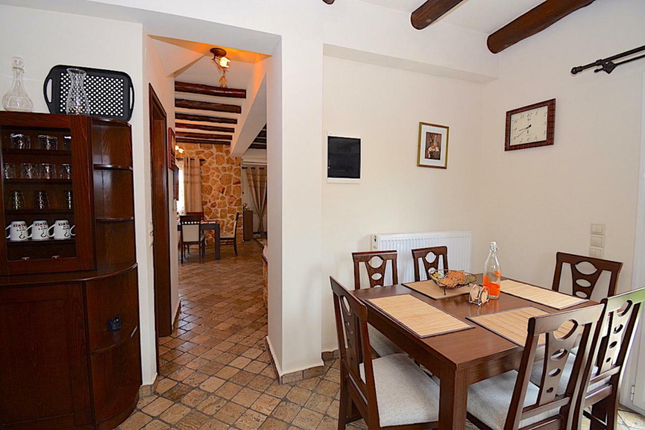 Villa Alex Sinarádes 외부 사진