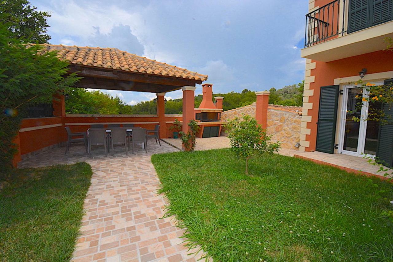 Villa Alex Sinarádes 외부 사진
